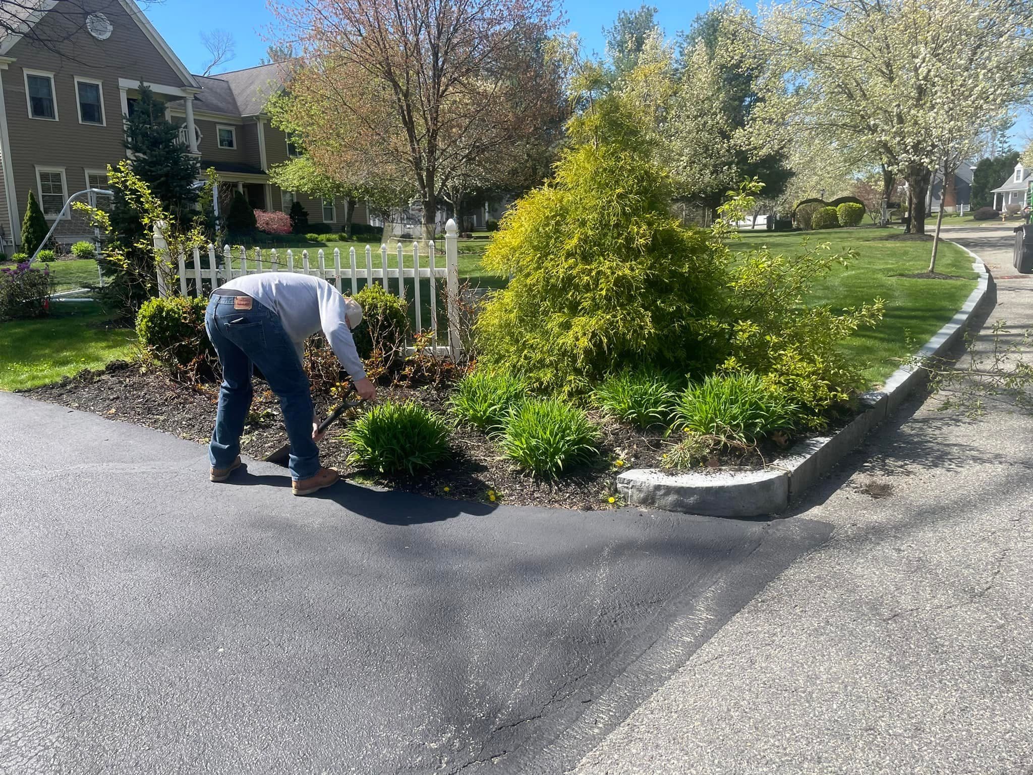 Project Enhancing Curb Appeal with Expert Mulch Installation image